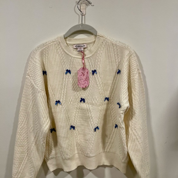 Nanette Lepore Sweaters - Nanette Lepore Cream Sweater with Blue Accents